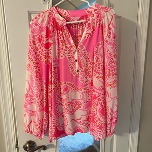 Lilly Pulitzer Elsa Trunk in Love blouse